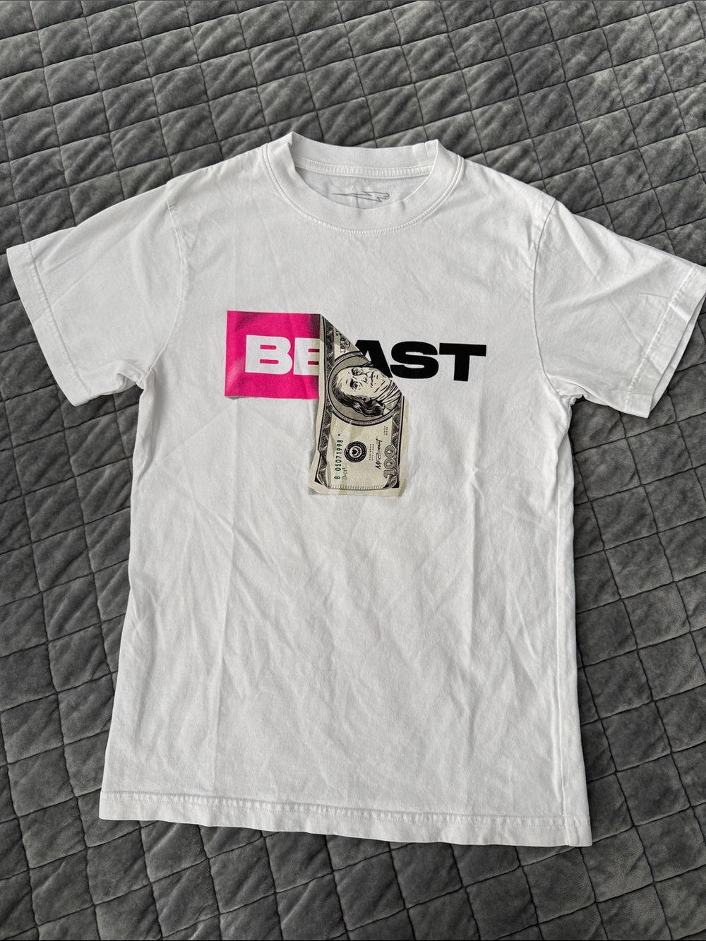 Graphic White Short Sleeve Tee